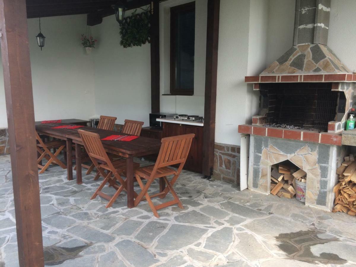 Guest House Hasiendata Pavel Banya Εξωτερικό φωτογραφία